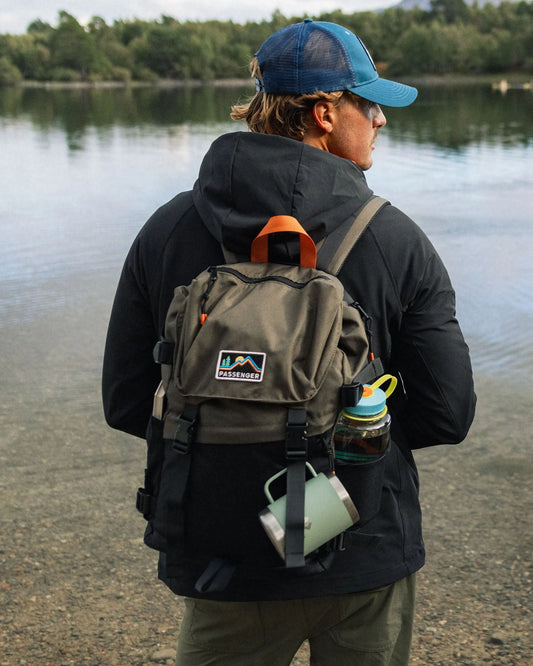 Boondocker Recycled 26L Backpack - Black/Khaki Green